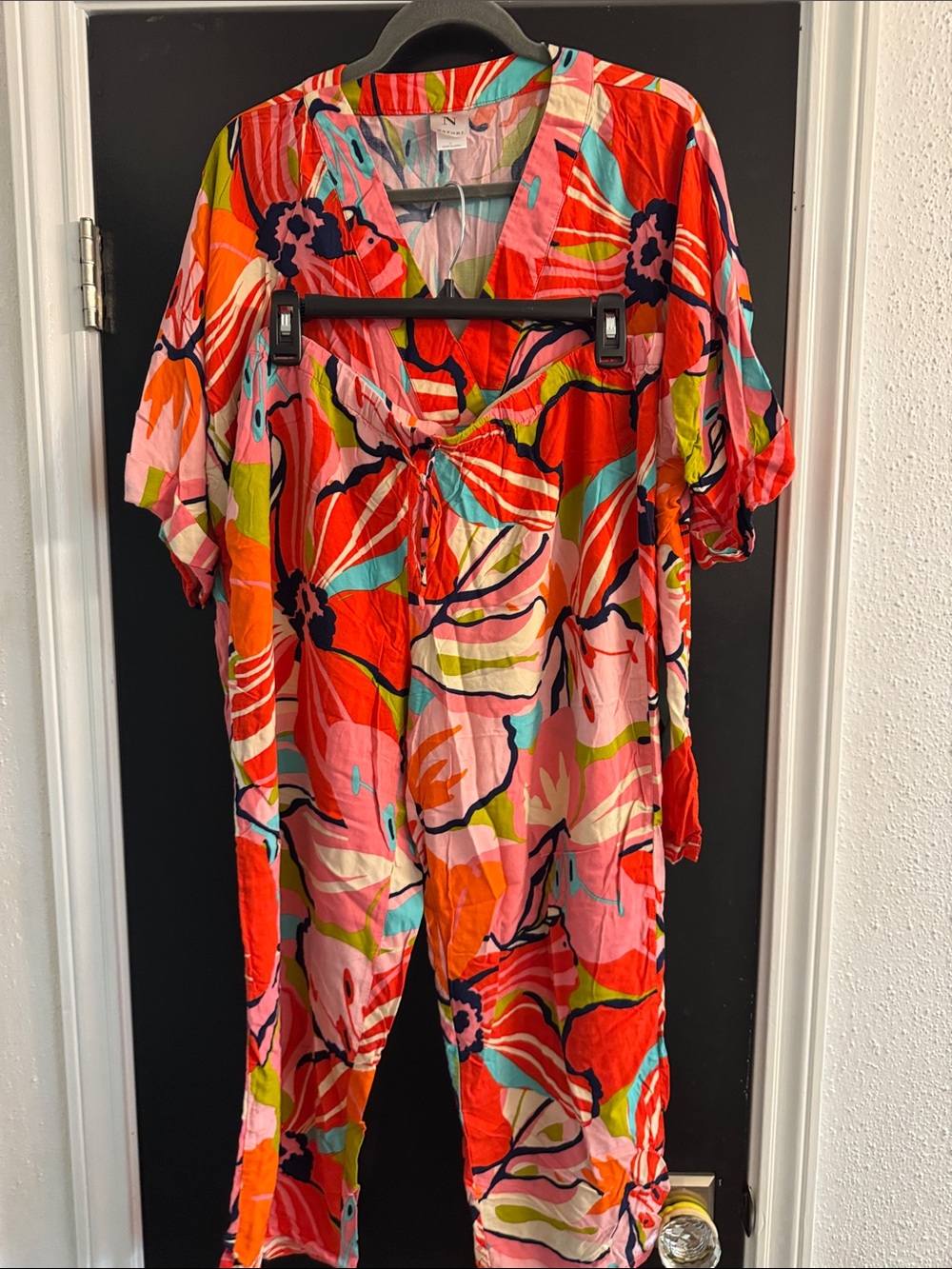 Natori floral pant set